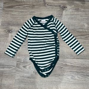Hanna Andersson Side Snap Bodysuit